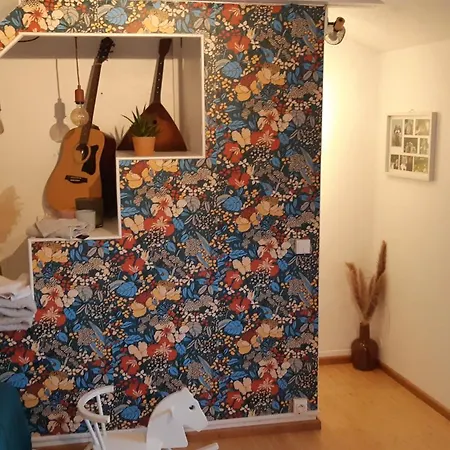 Chez Jeannine, Maison A Tatil Evi *