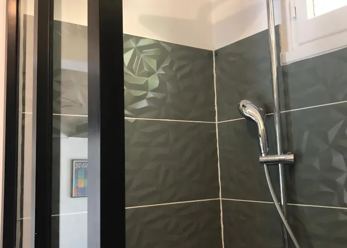 Chez Jeannine, Maison à