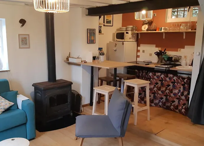 Chez Jeannine, Maison à